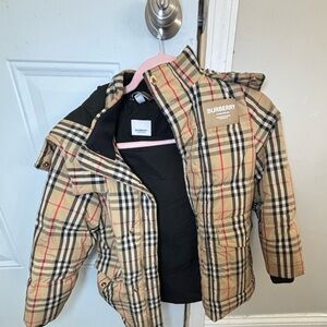 Burberry puffer quilted coat